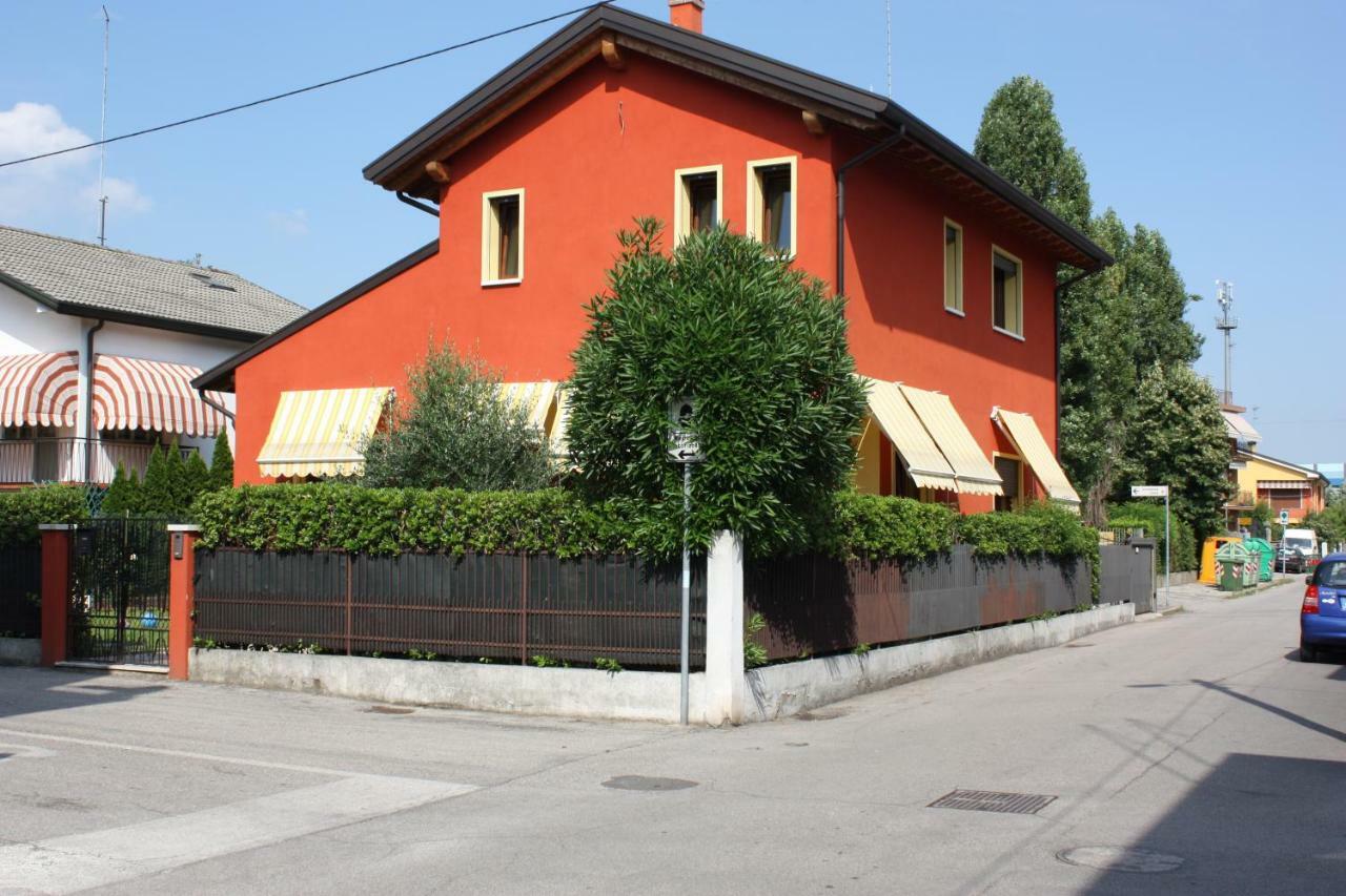 Tagliamento 28 Bed and Breakfast Mestre Exteriör bild